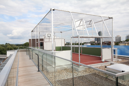 Apartmentanlage Wohnheim in Ingolstadt mit Sportfeld Apartmentanlage Wohnheim in Ingolstadt mit Sportfeld